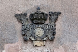 Kongekrone og monogram C5