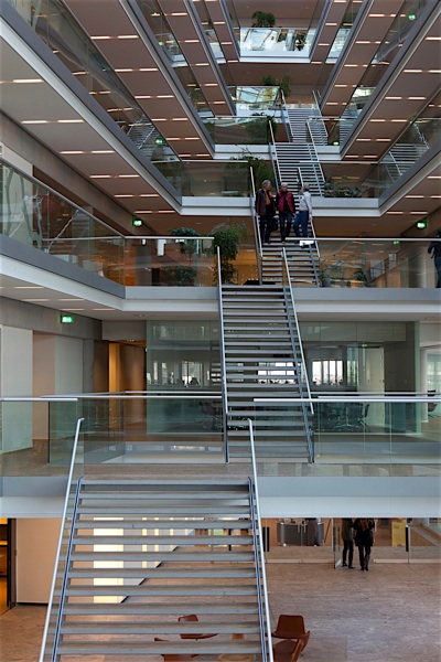 Trapper. Rambøll domicil. Arkitekter: Dissing+Weitling